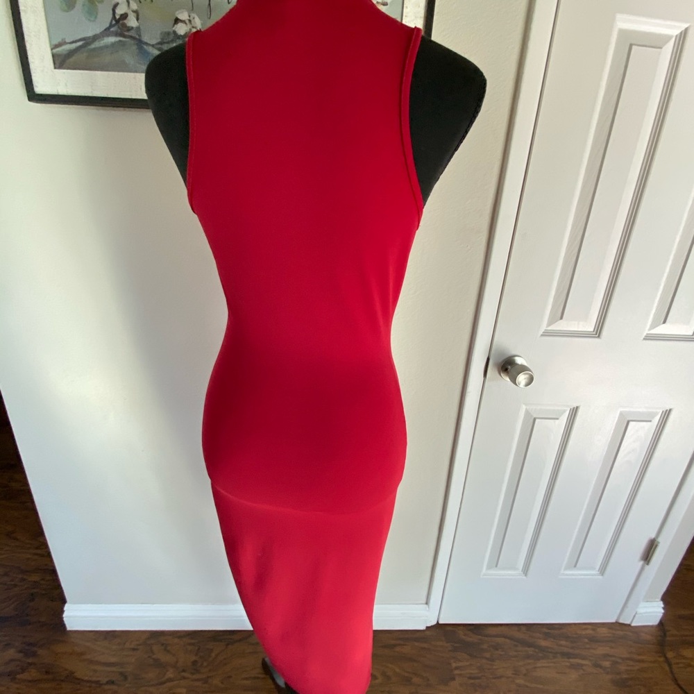 Dress - Picture 3 of 7